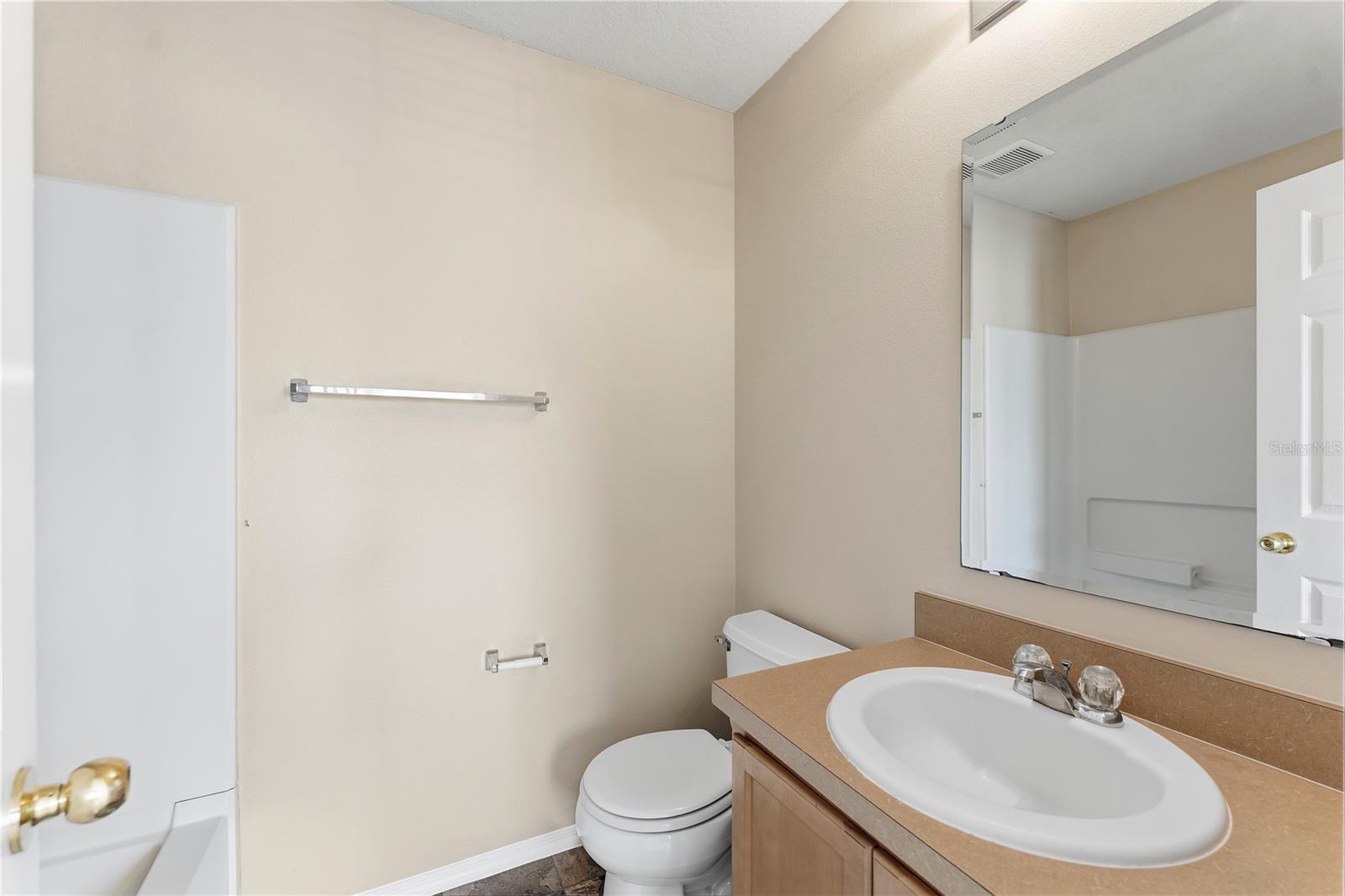 COMPASS BAY UNIT 02 - Residential