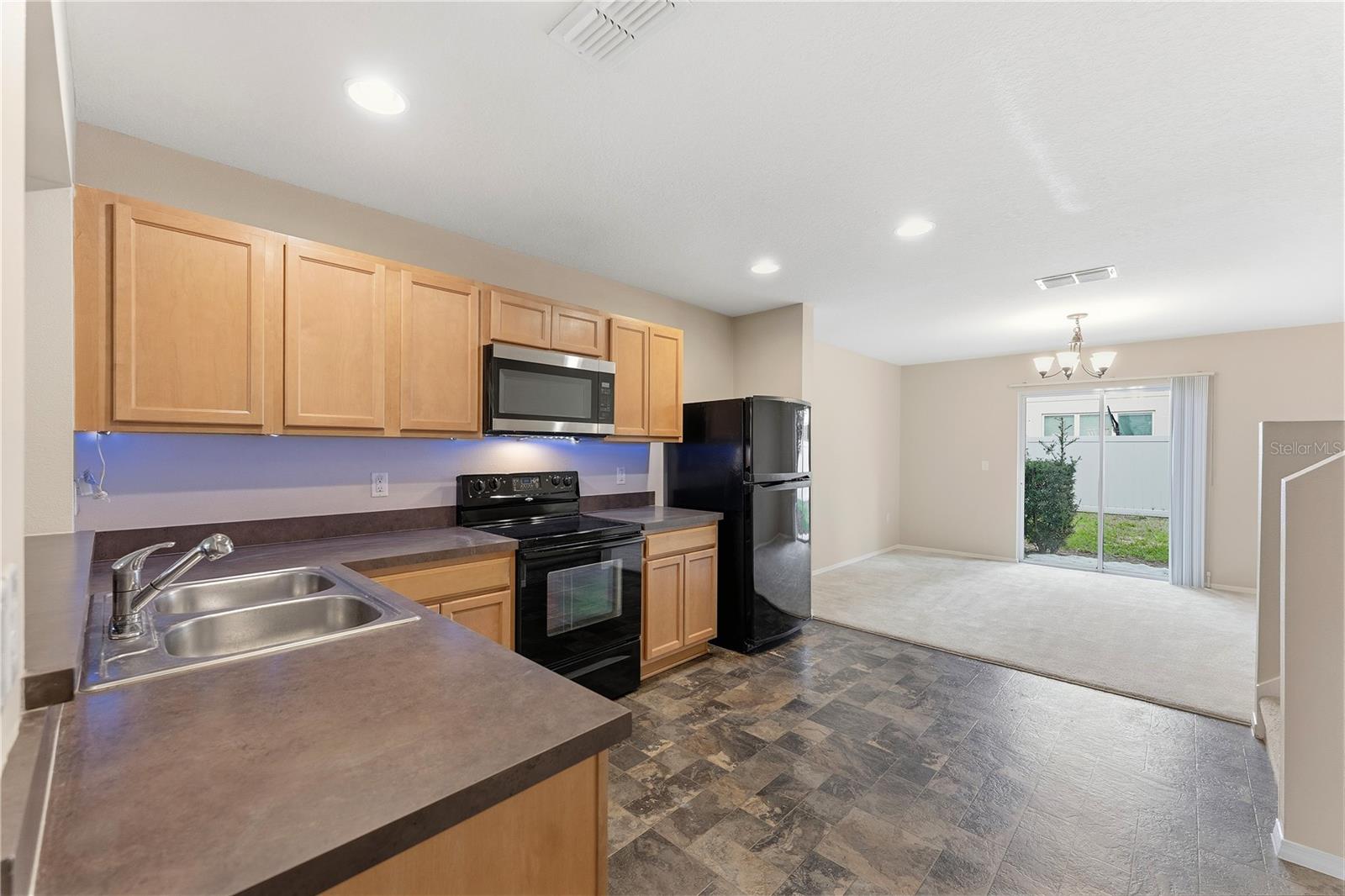 COMPASS BAY UNIT 02 - Residential