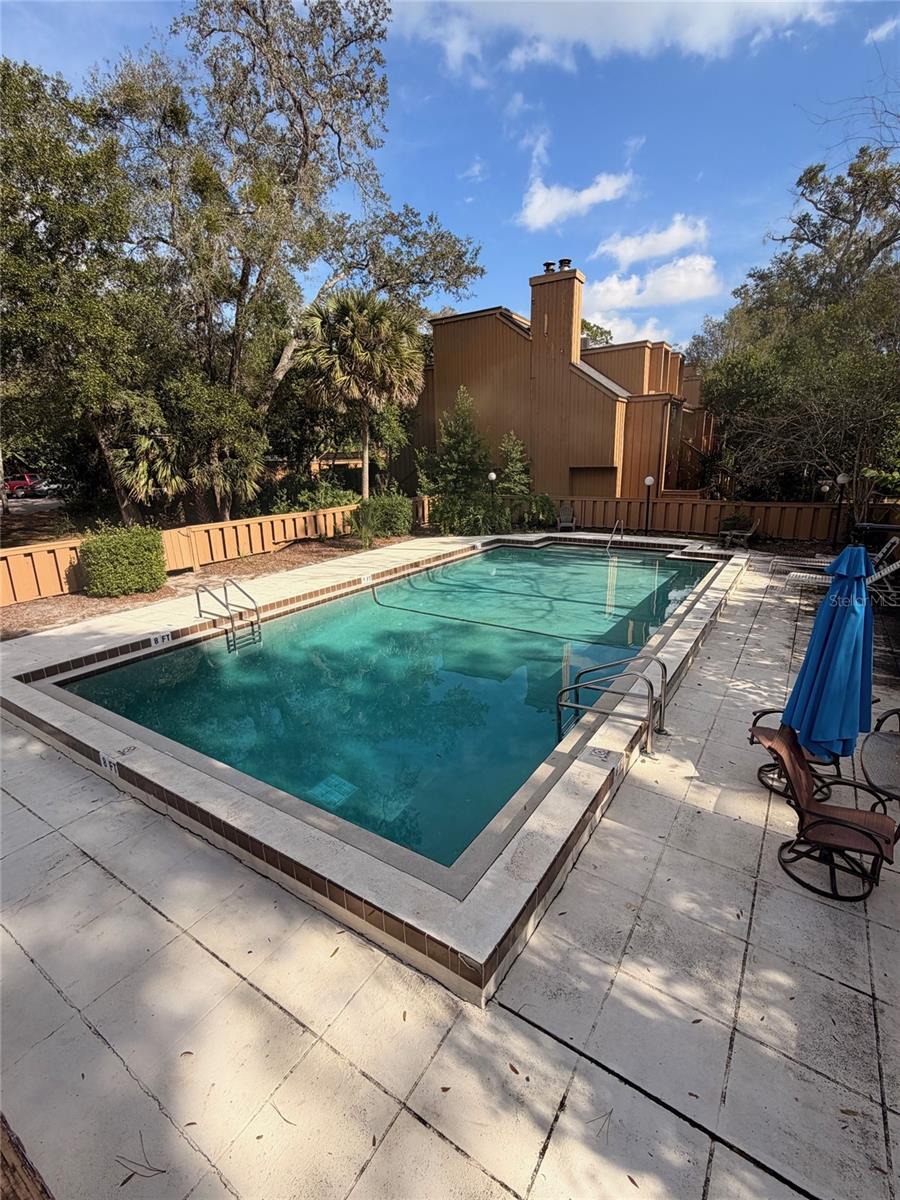 CROWN OAKS 1ST ADD - Residential Lease