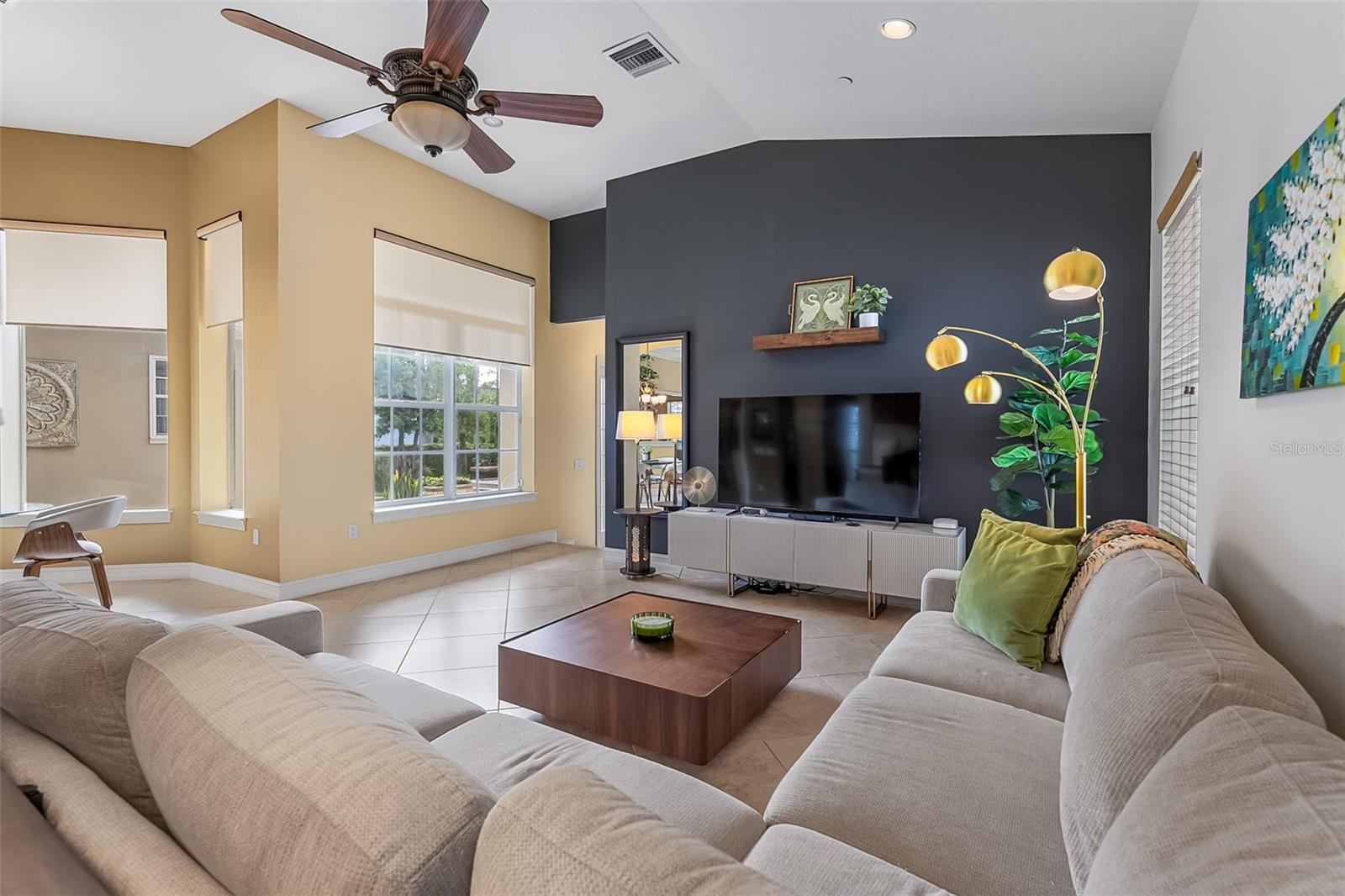 BALDWIN PARK - Residential