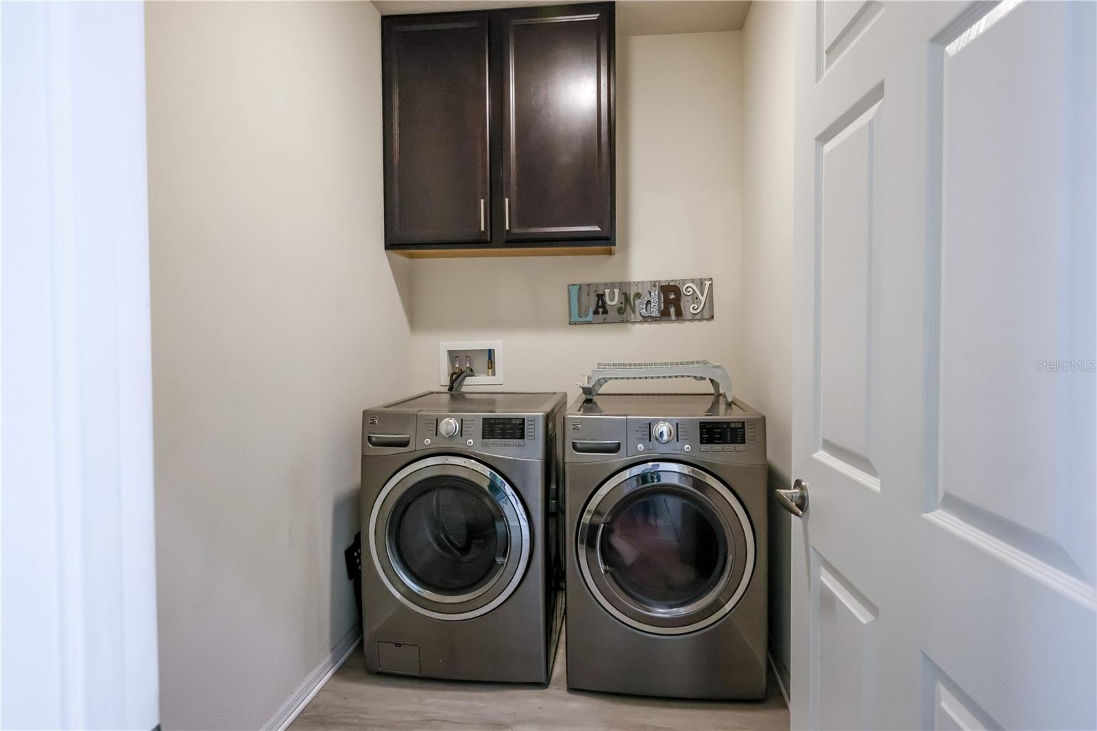 MAPLE GLEN/7 OAKS - Residential