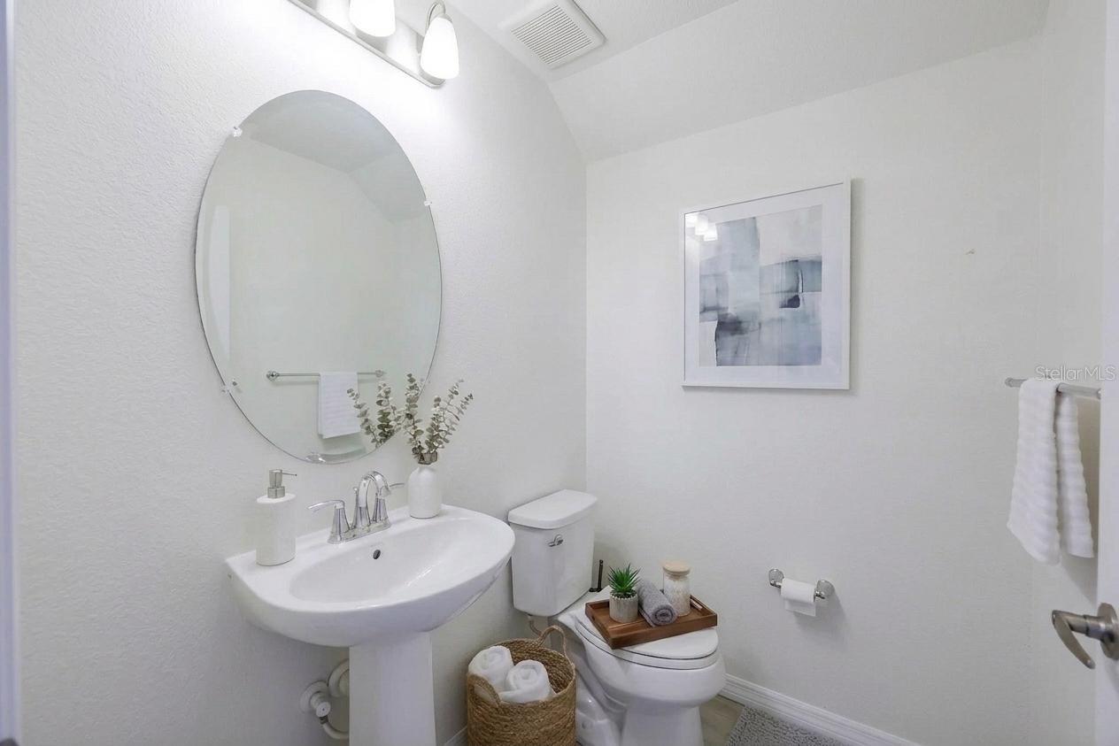 MAPLE GLEN/7 OAKS - Residential