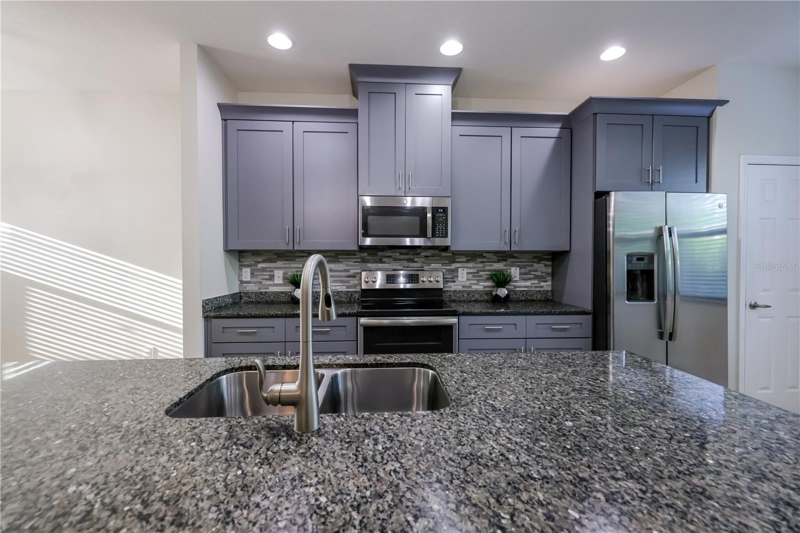 MAPLE GLEN/7 OAKS - Residential