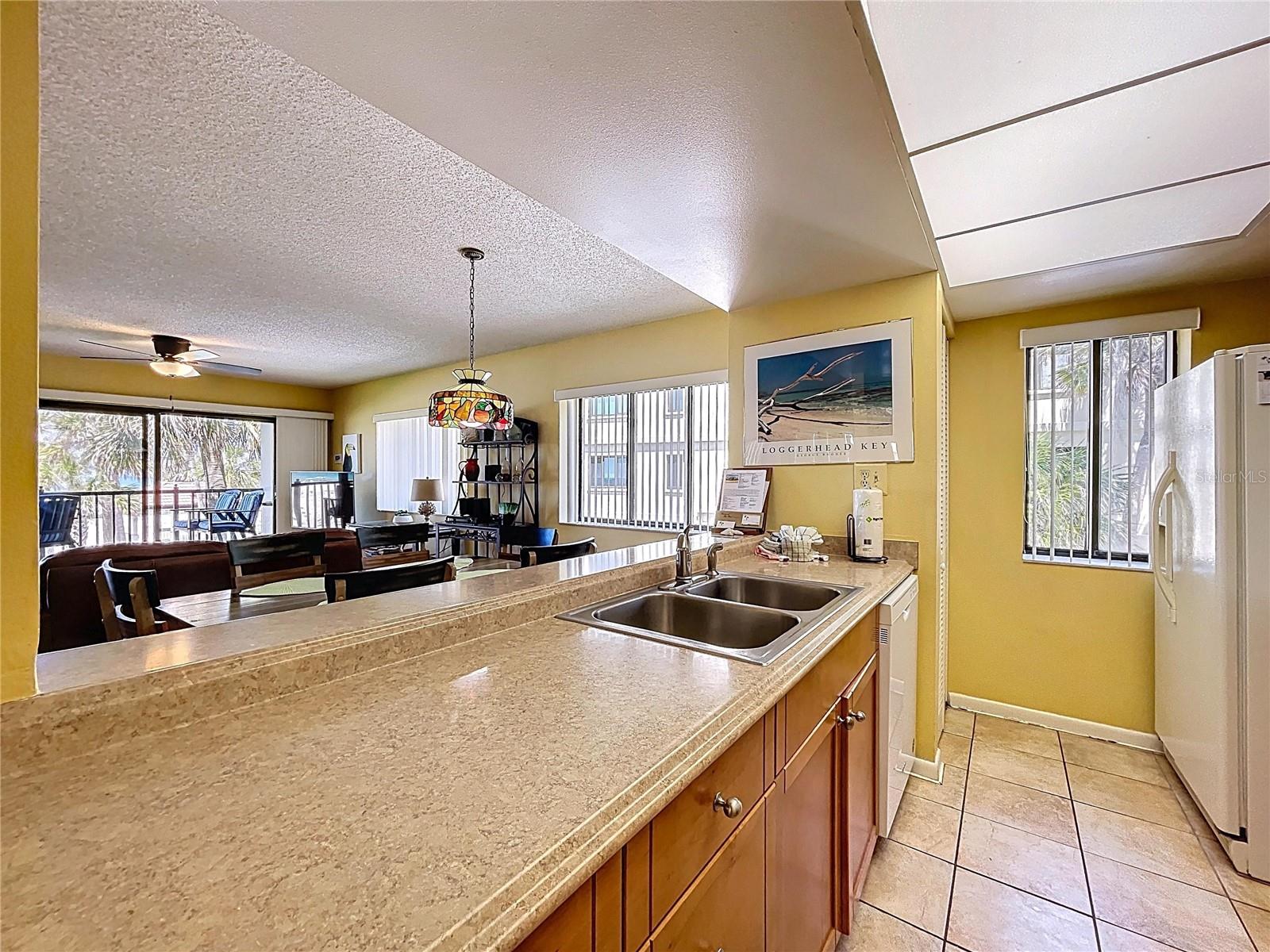 LANDS END AT SUNSET BEACH CONDO - Residential