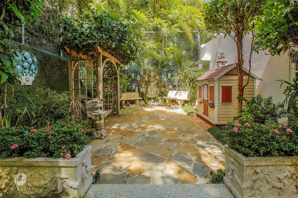 CONDADO - Residential