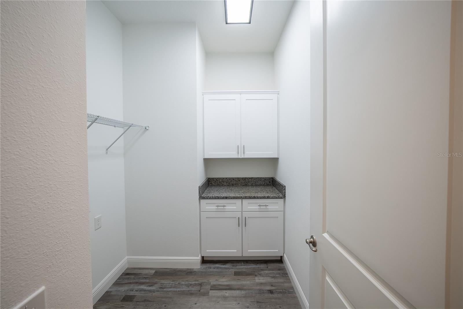 MAGNOLIA VILLAS EAST - Residential