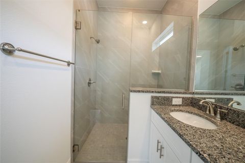 Tiny photo for 4727 SE 25th Loop, Ocala, FL 34480 (MLS # OM721901)