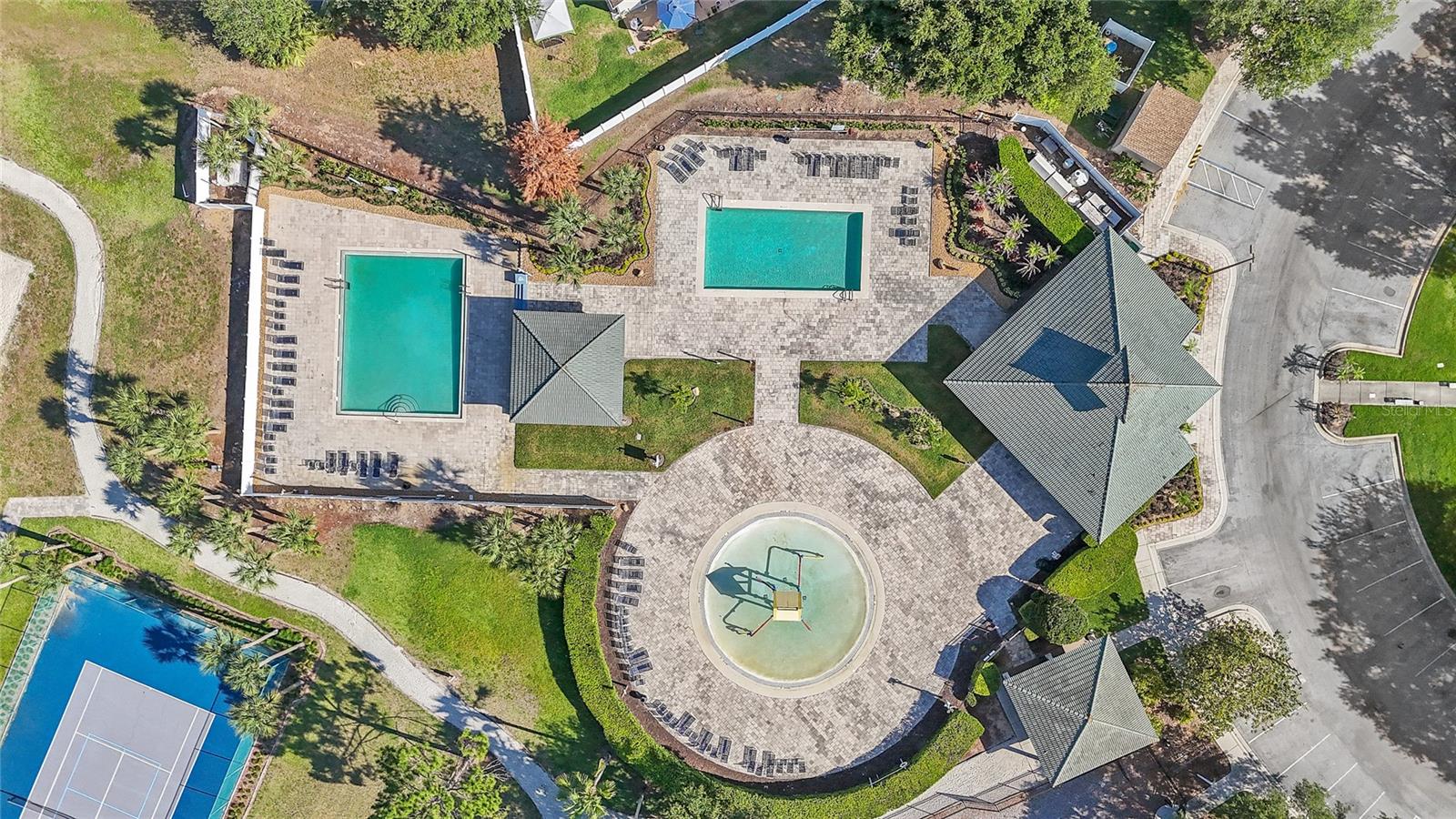 WESTON HILLS SUB - Residential