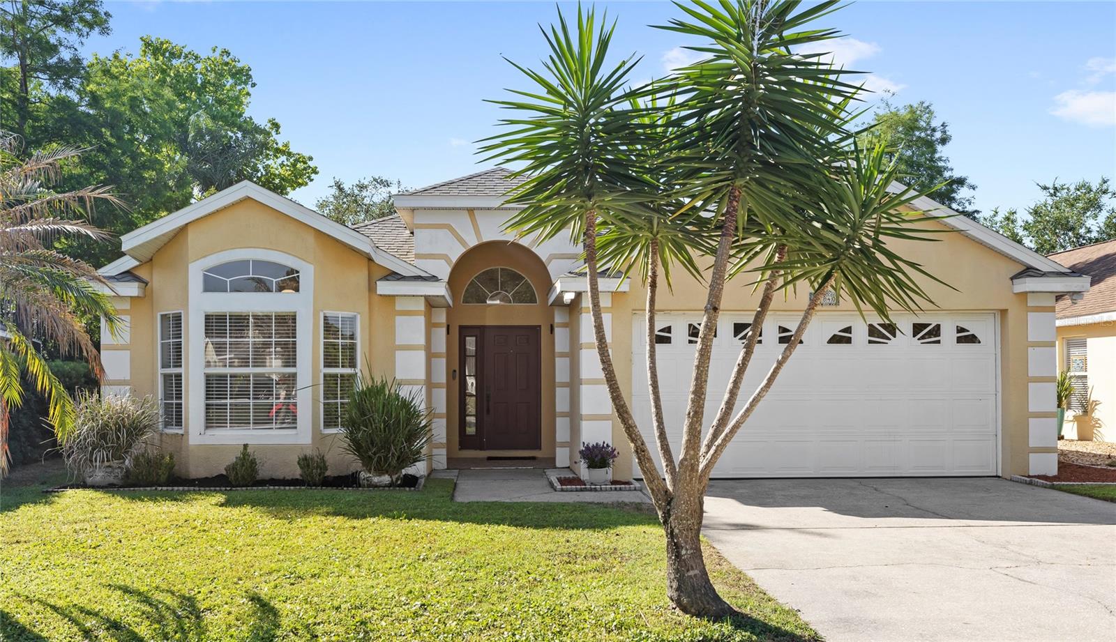WESTON HILLS SUB - Residential