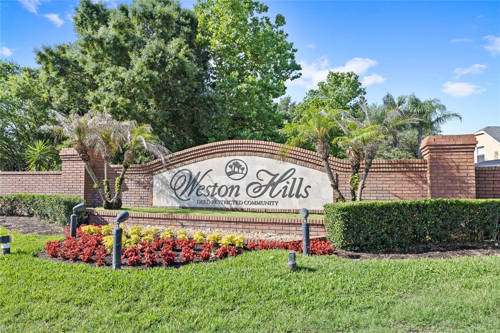 WESTON HILLS SUB - Residential