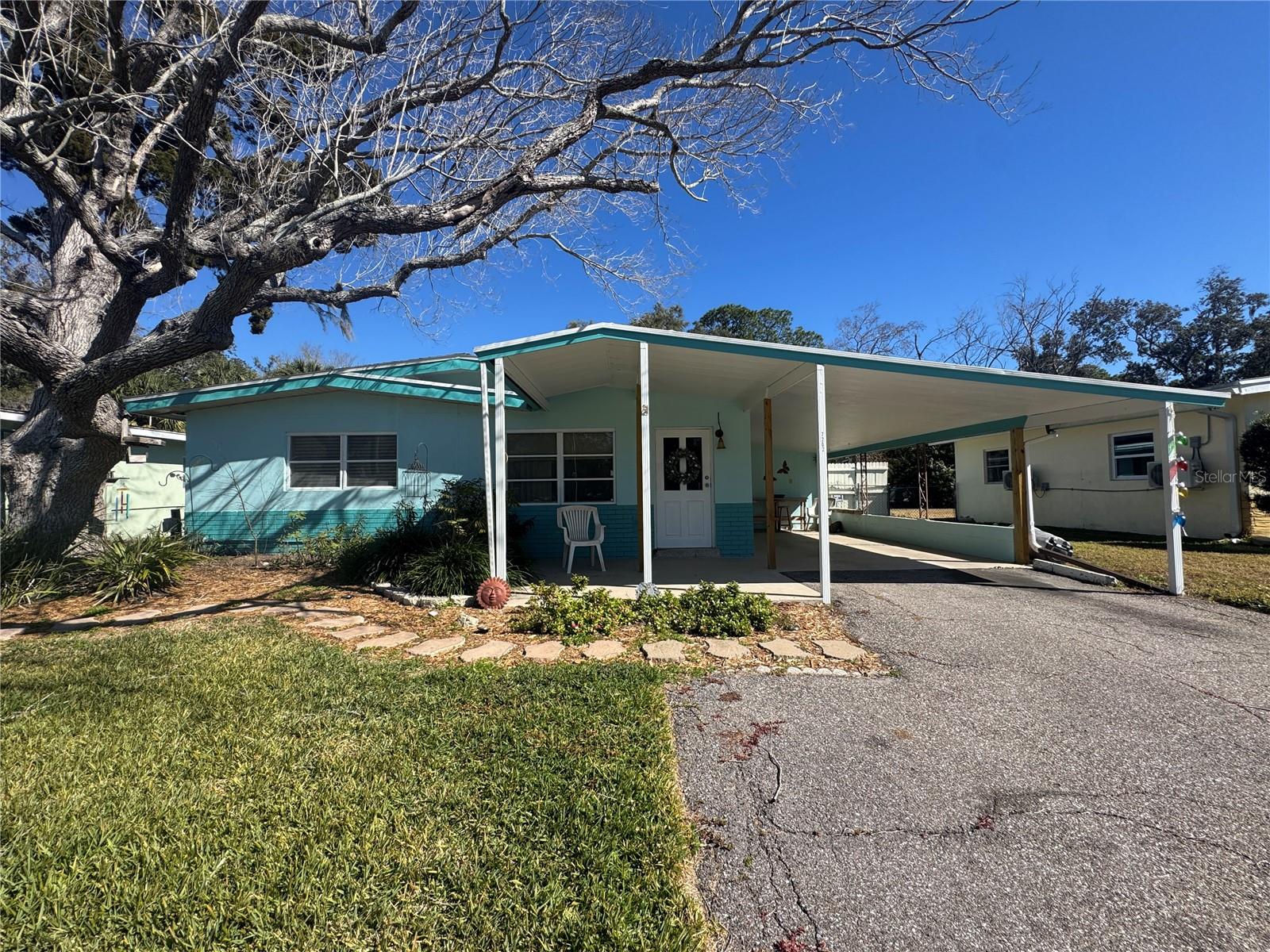 GULF COAST ESTATES - Residential