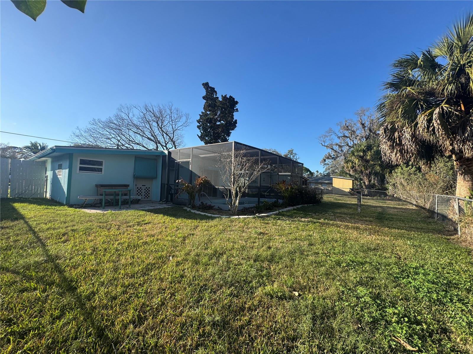 GULF COAST ESTATES - Residential