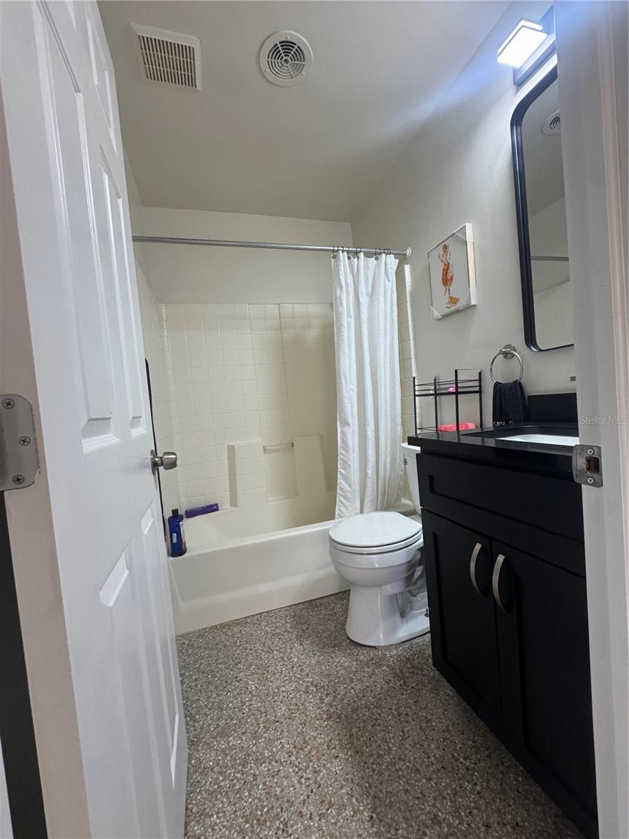 GULF COAST ESTATES - Residential