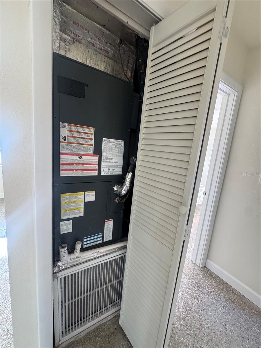 GULF COAST ESTATES - Residential