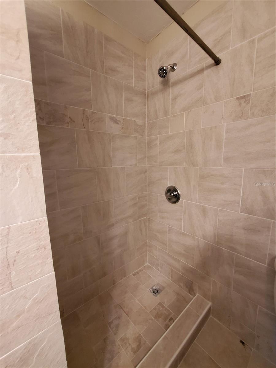 NOT IN SUBDIVISION - Residential Lease