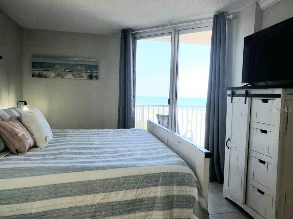 Oceania Plaza Condo - Residential