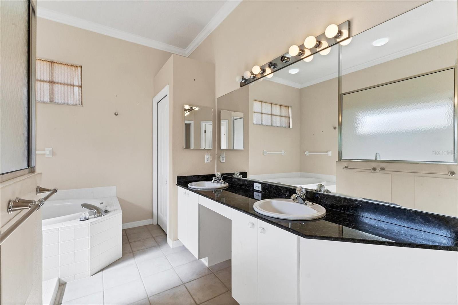 STONEBRIDGE - Residential