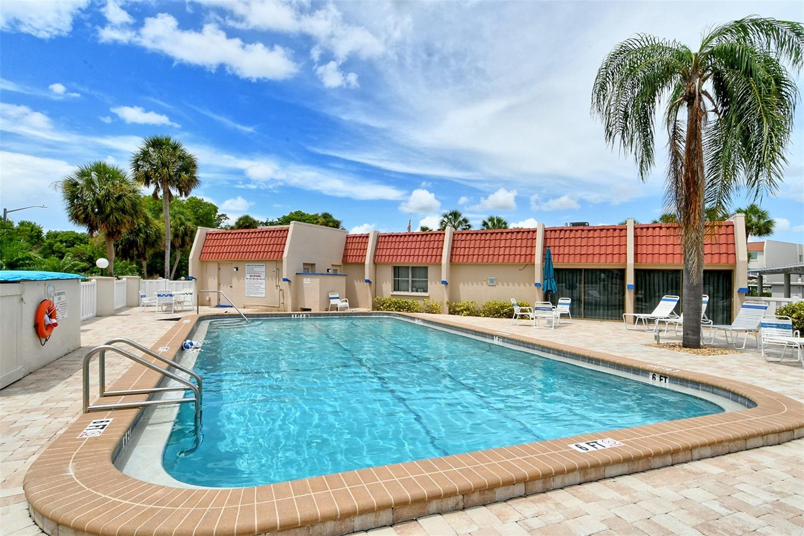 BELLA COSTA II - Residential Lease