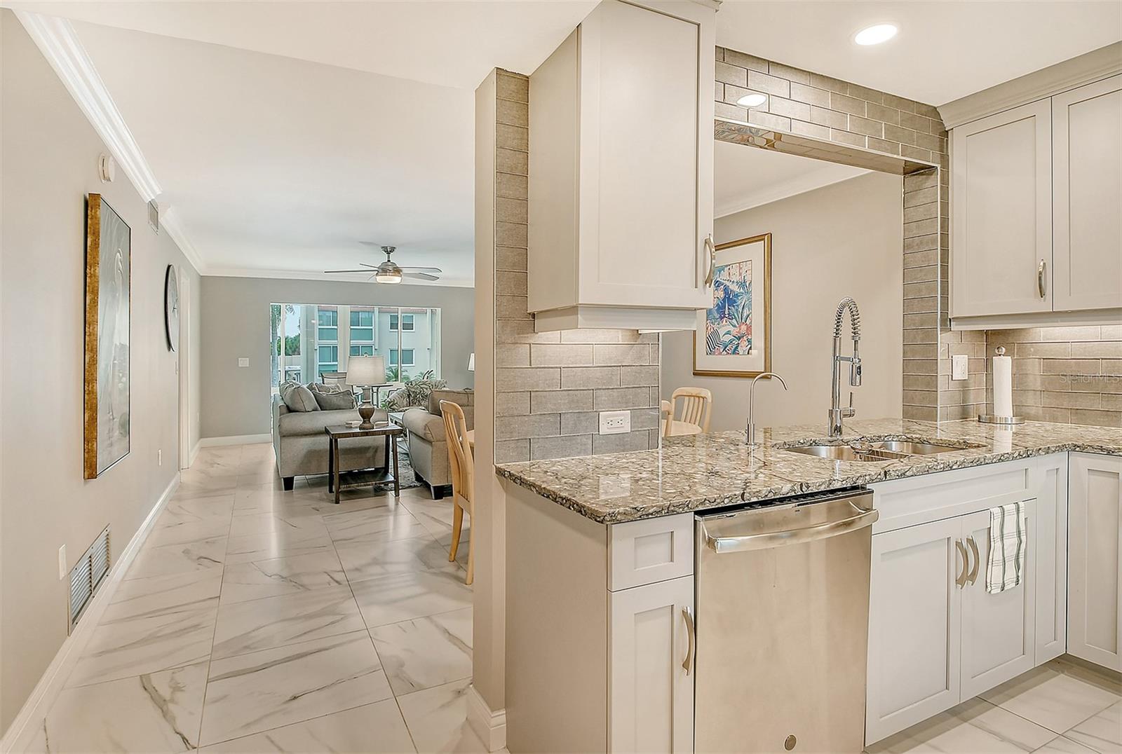 BELLA COSTA II - Residential Lease
