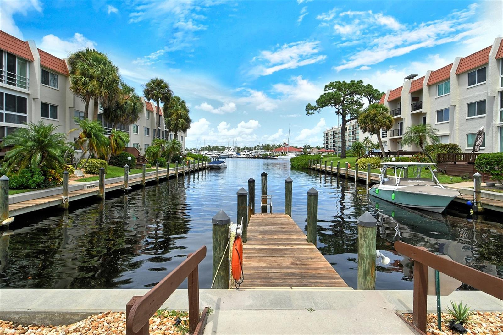 BELLA COSTA II - Residential Lease