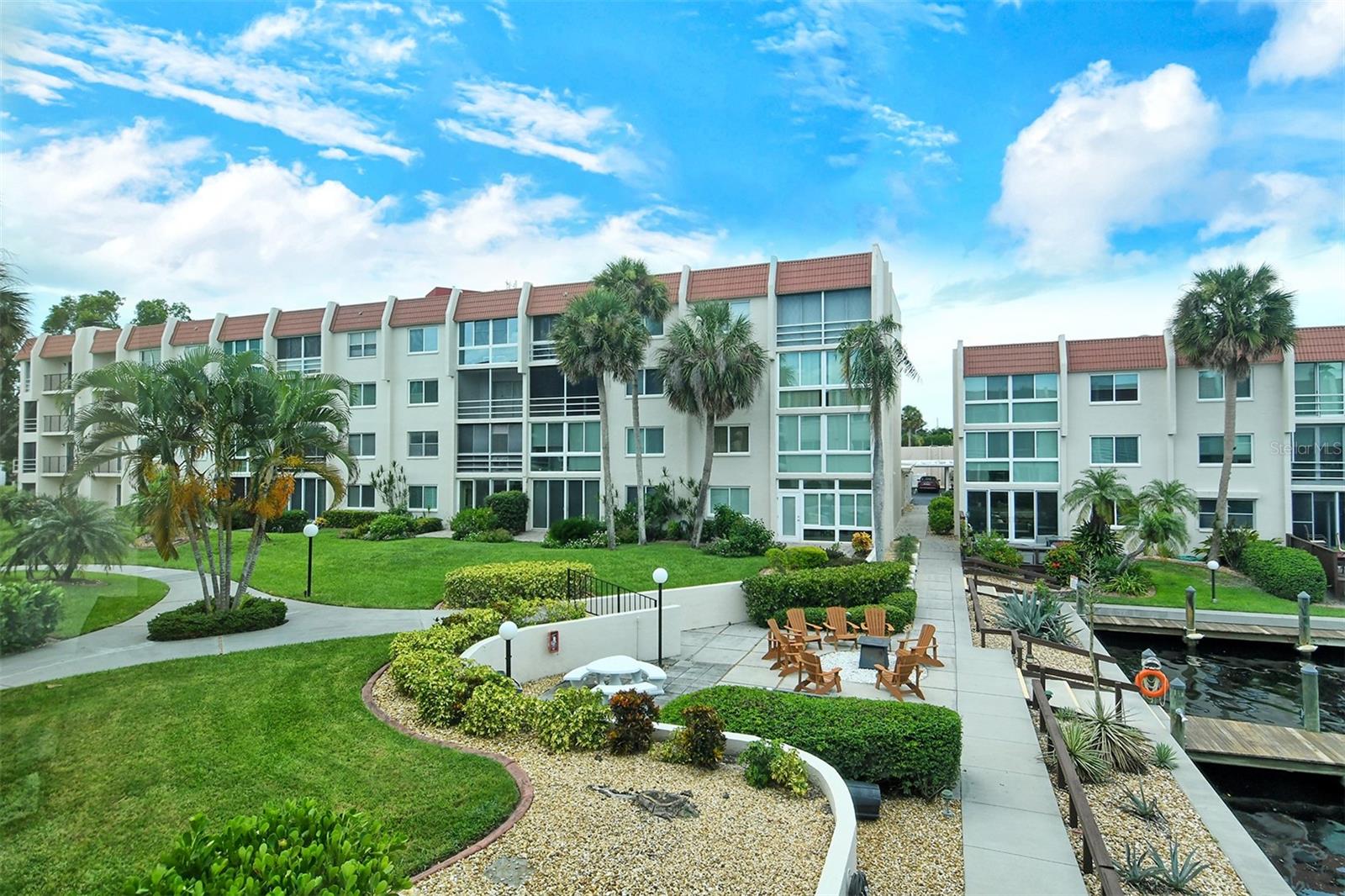 BELLA COSTA II - Residential Lease