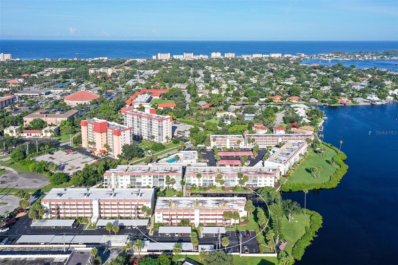 BELLA COSTA II - Residential Lease