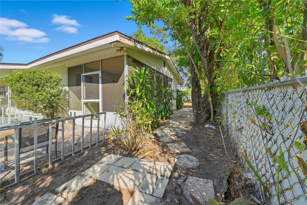 Photo of 1839 46th Avenue N, St Petersburg, FL 33714 (MLS # TB8439476)