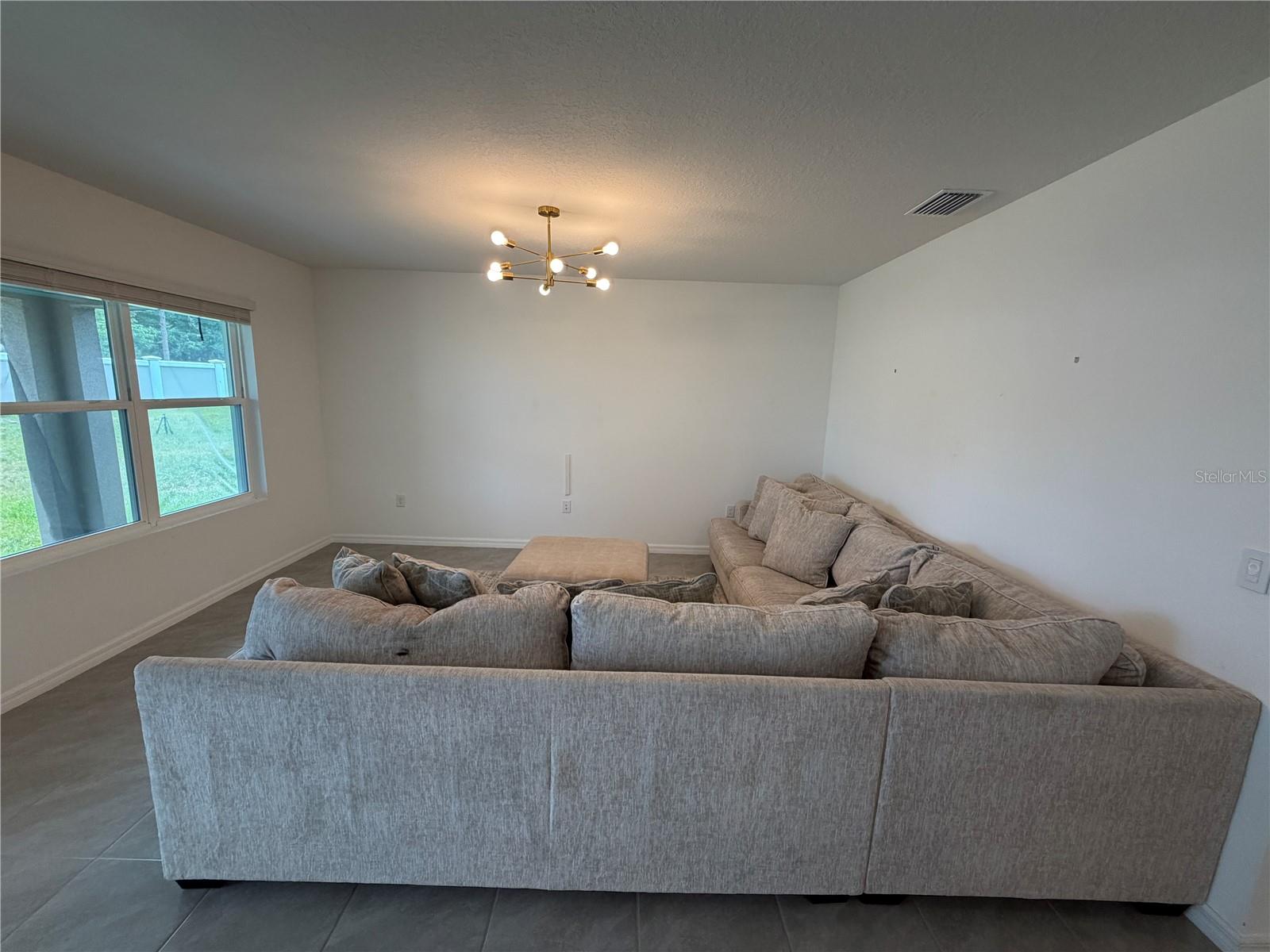 MIRADA PH 1 PRCL 3 - Residential Lease