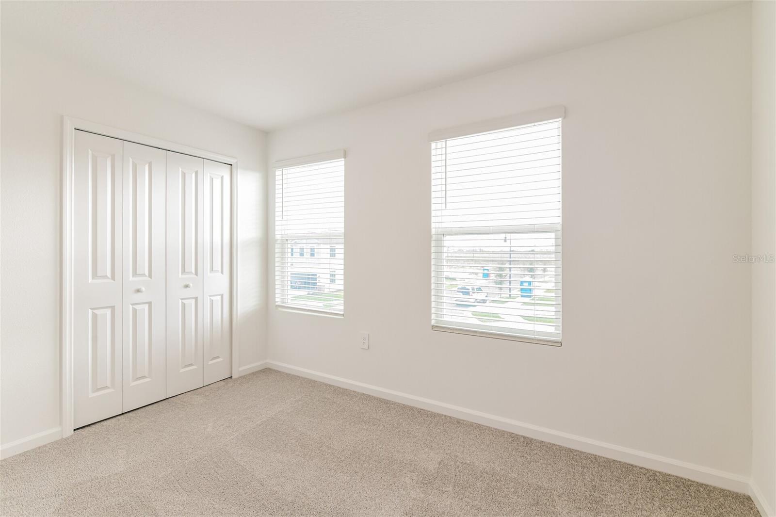 CROSSWINDS EAST PH 1 - Residential Lease