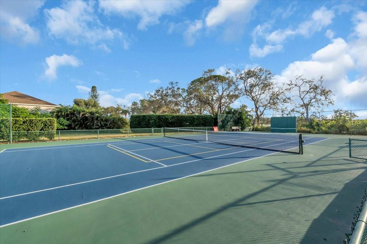 BRADEN RIVER LAKES - Residential