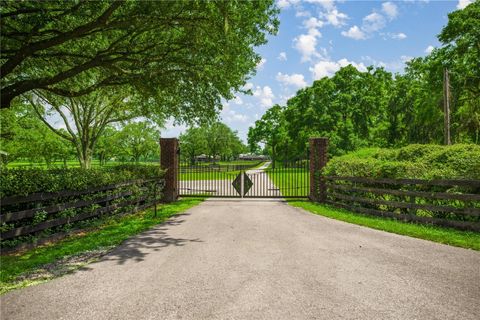 Tiny photo for 4209 NW 110th Avenue, Ocala, FL 34482 (MLS # OM702156)