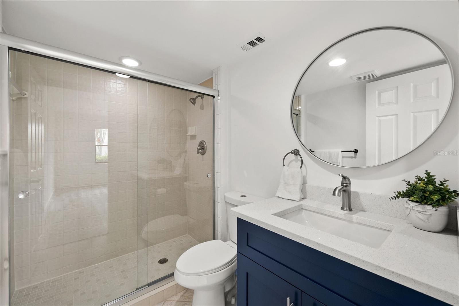 BAYPOINTE YACHT & RACQUET CLUB - Residential