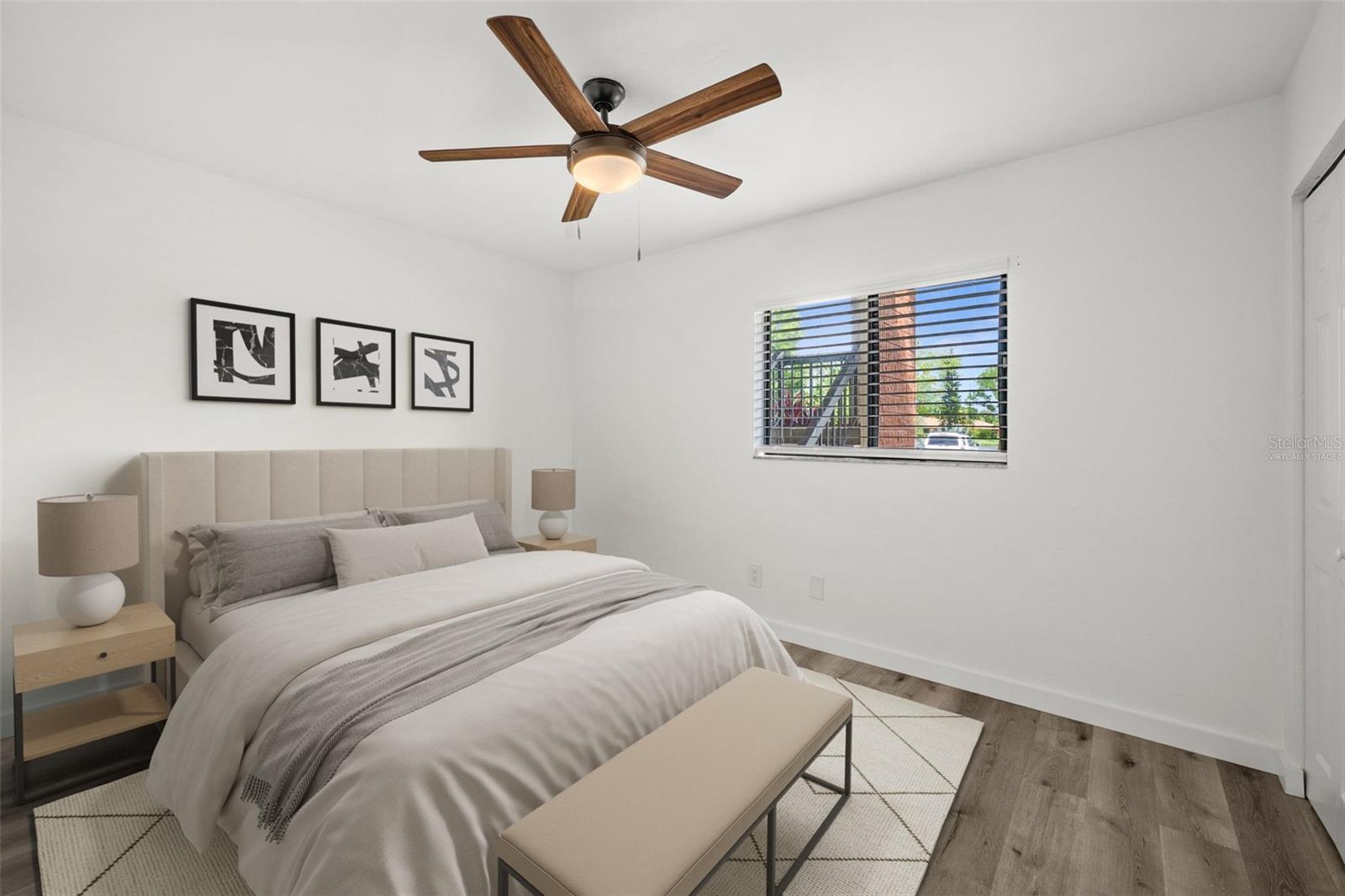 BAYPOINTE YACHT & RACQUET CLUB - Residential
