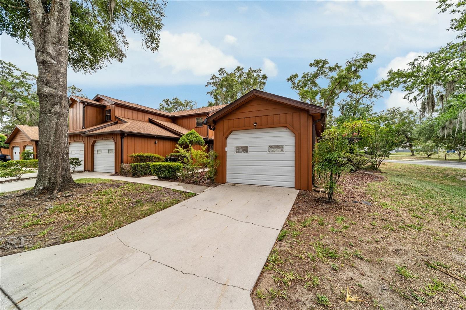 2701 NE 10TH STREET 101