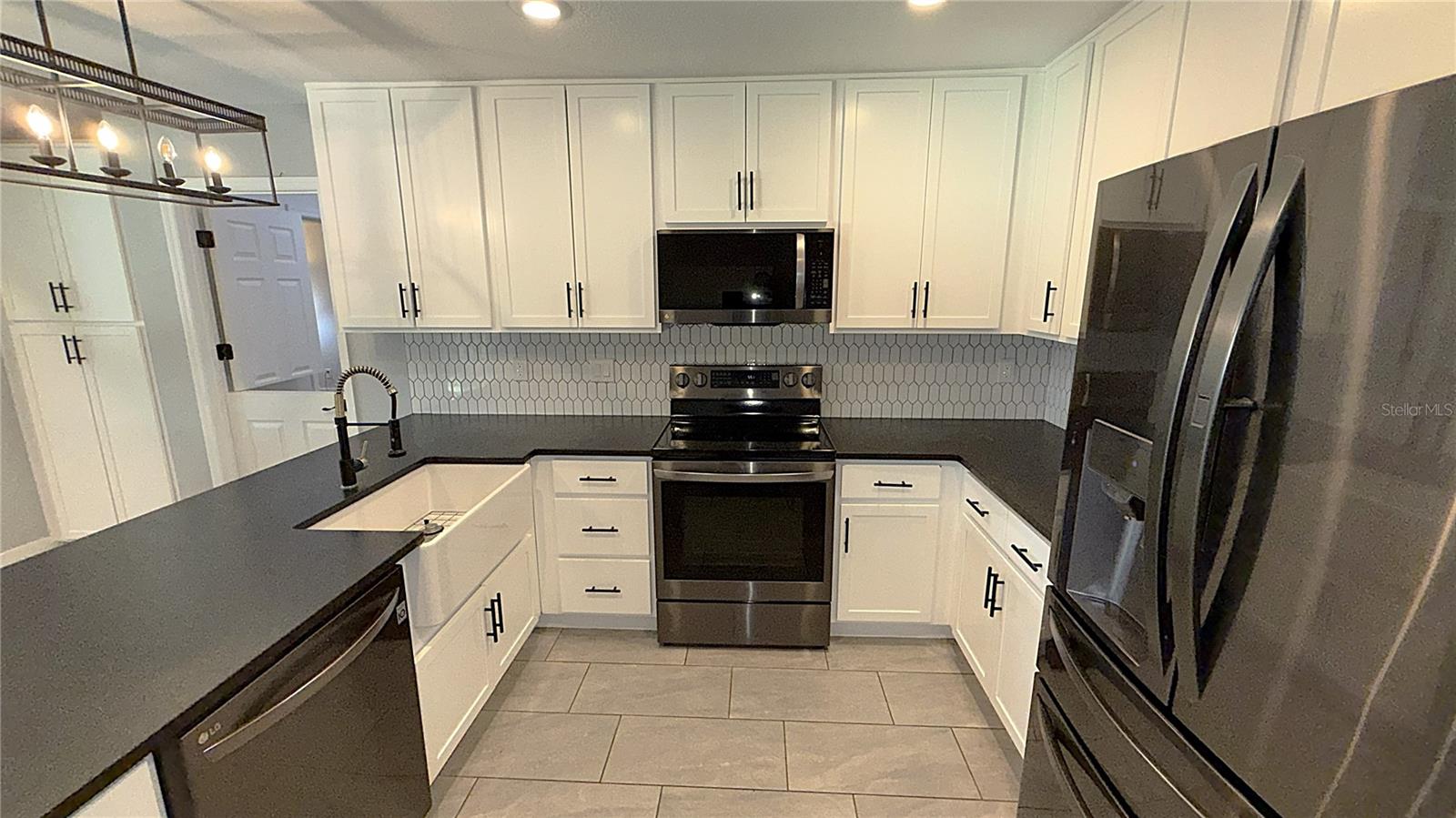 CYPRESS LANDING AT SABAL POINT - Residential