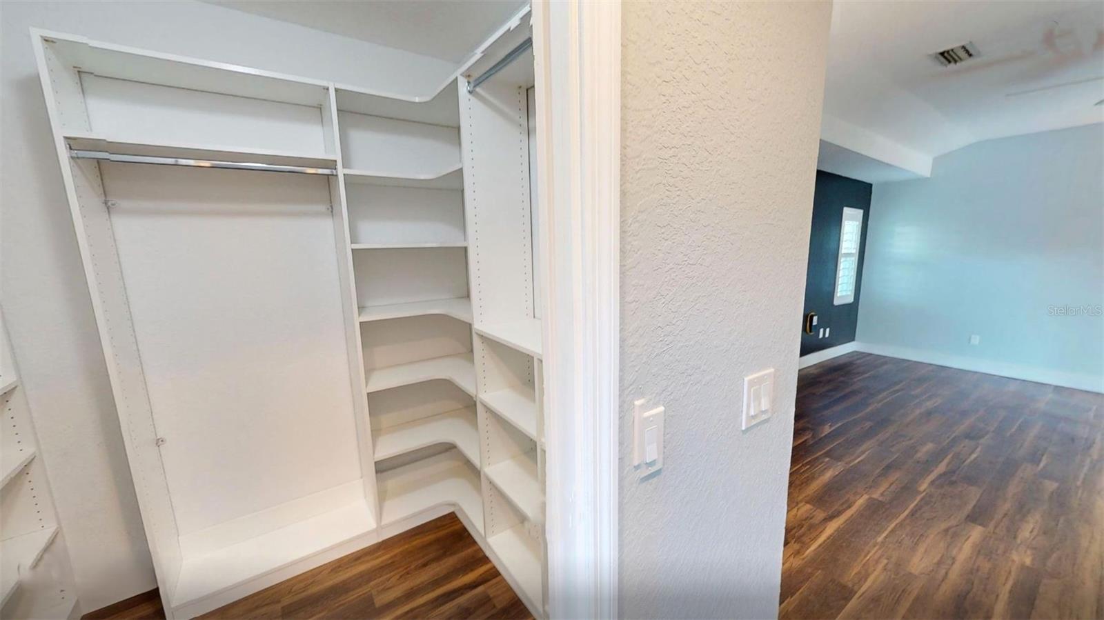 CYPRESS LANDING AT SABAL POINT - Residential