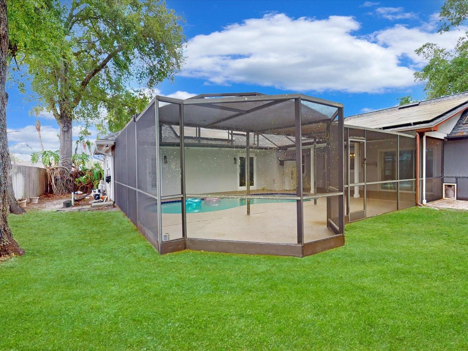 CYPRESS LANDING AT SABAL POINT - Residential