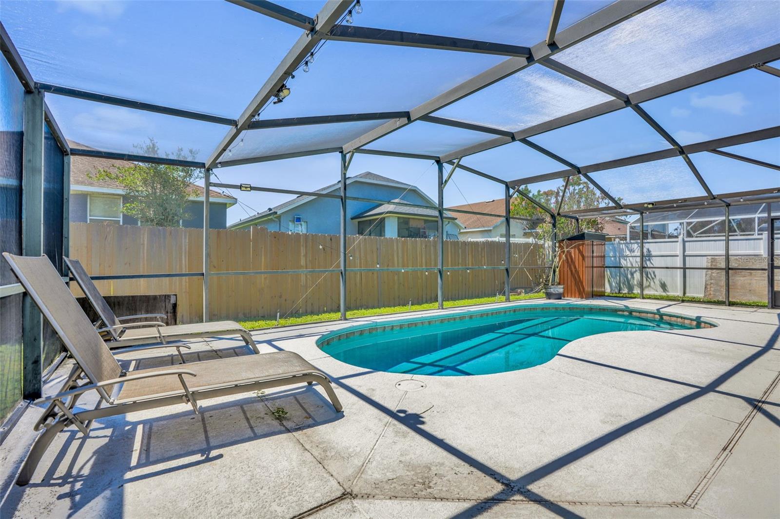 GLENEAGLES - Residential Lease