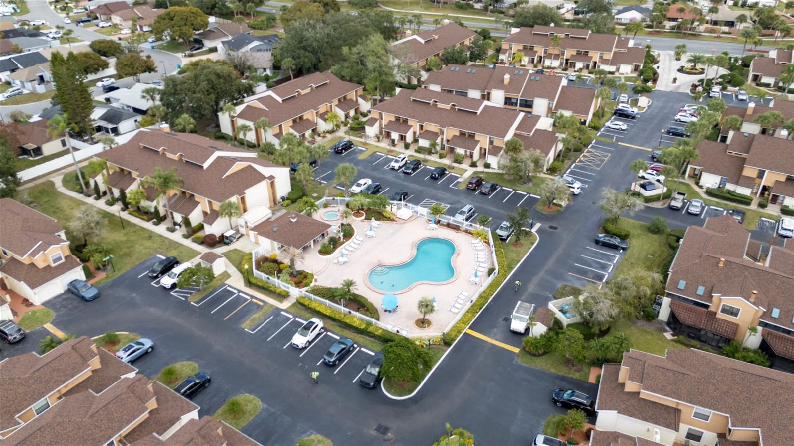 VENTURA VILLAGE PH 04 - Residential