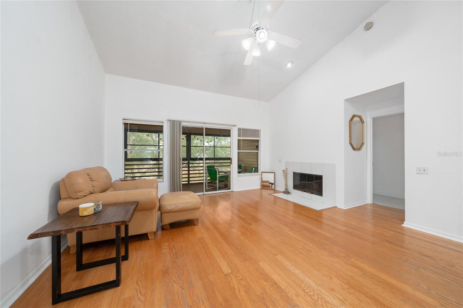 VENTURA VILLAGE PH 04 - Residential