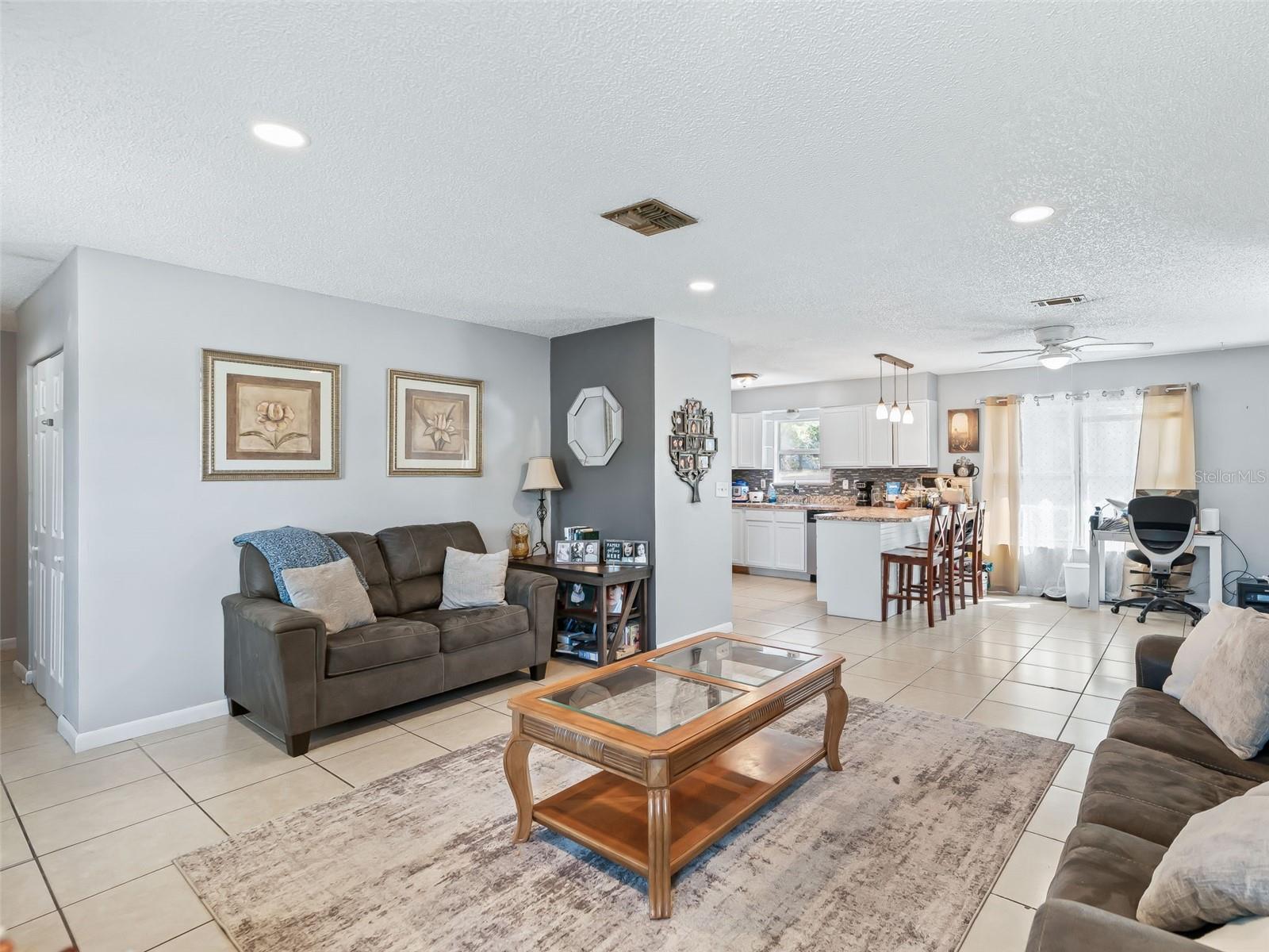 SILVER SPGS SHORES UN 02 - Residential