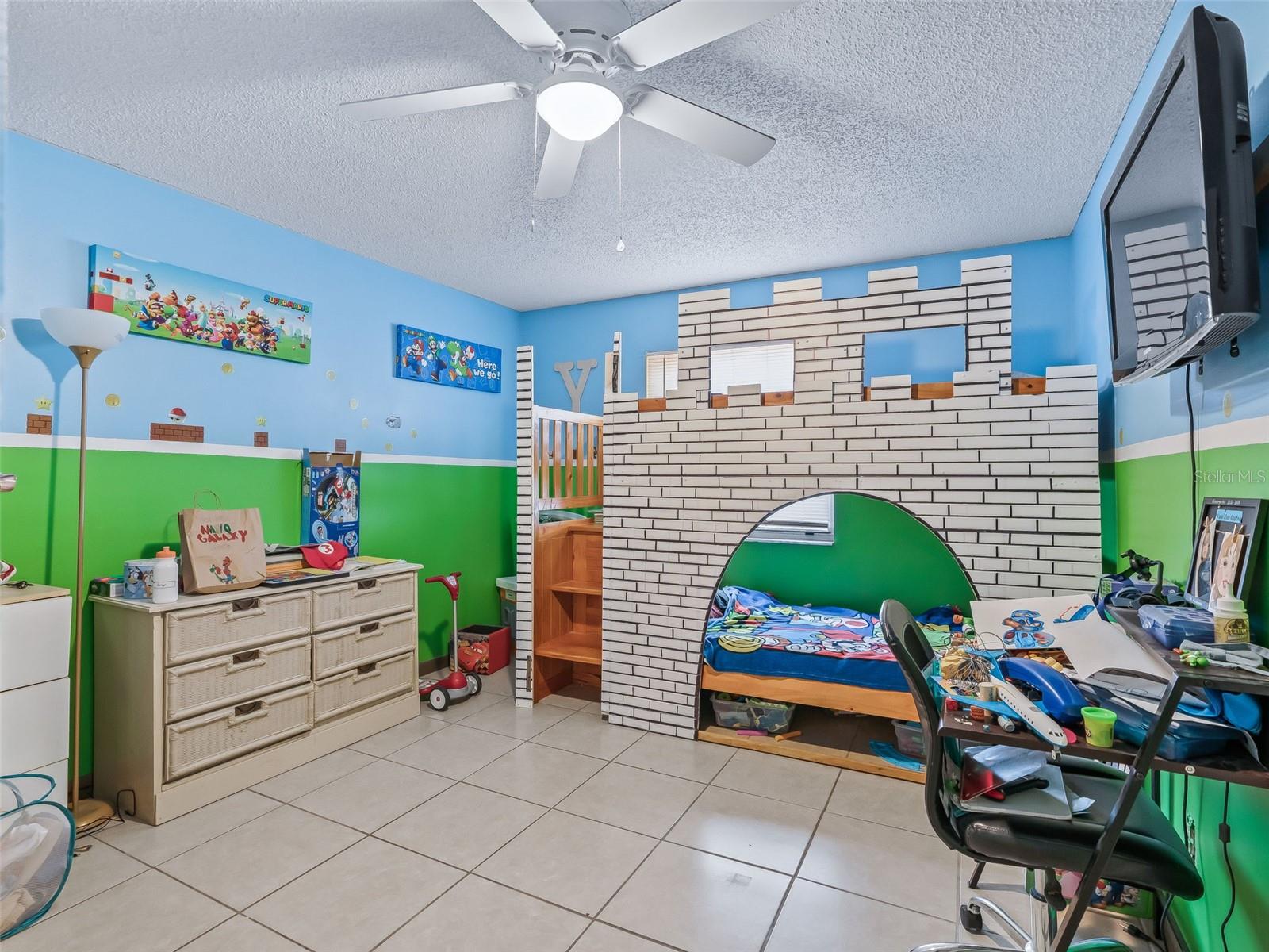 SILVER SPGS SHORES UN 02 - Residential