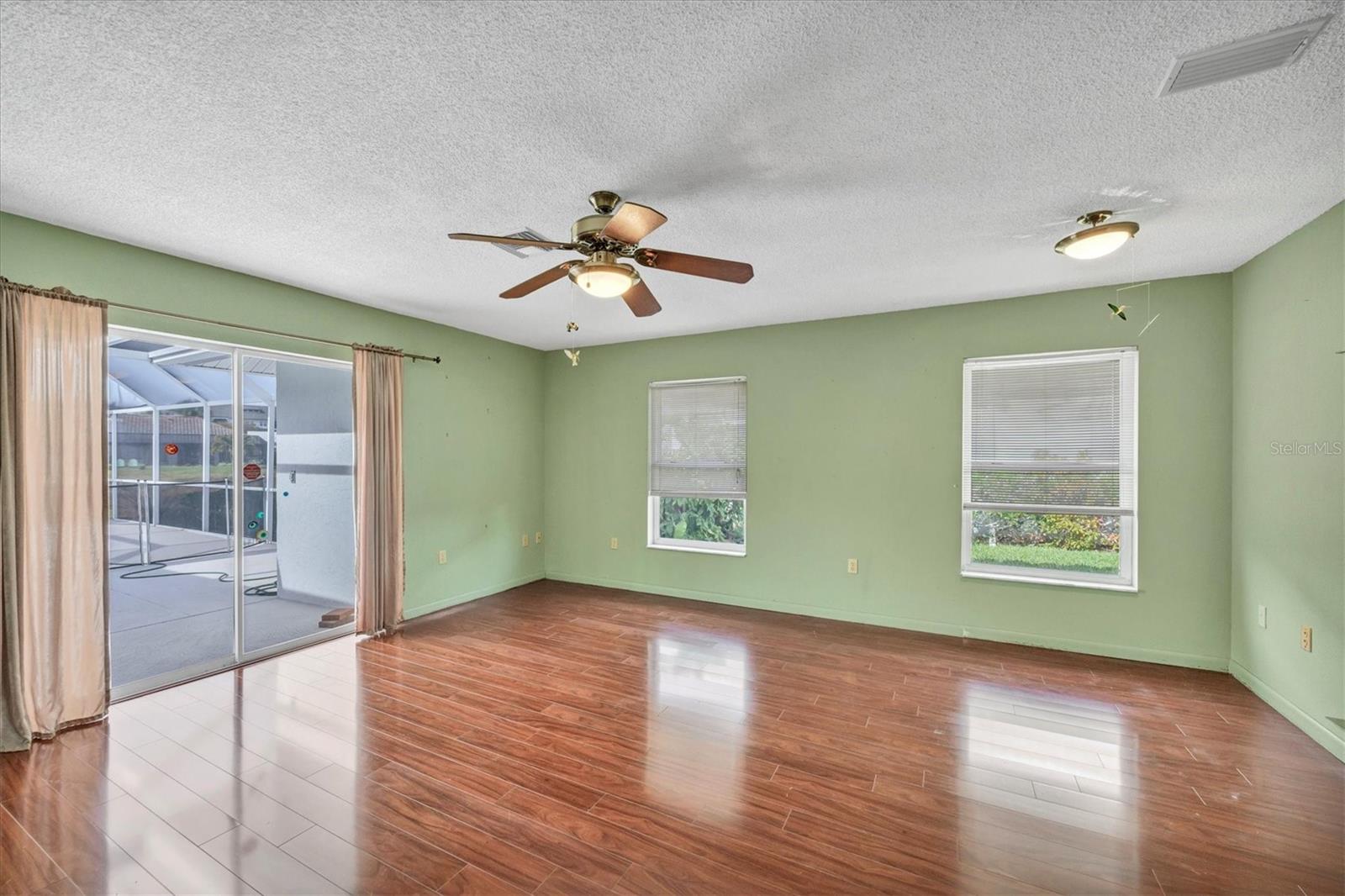 CHESTNUT CREEK ESTATES - Residential