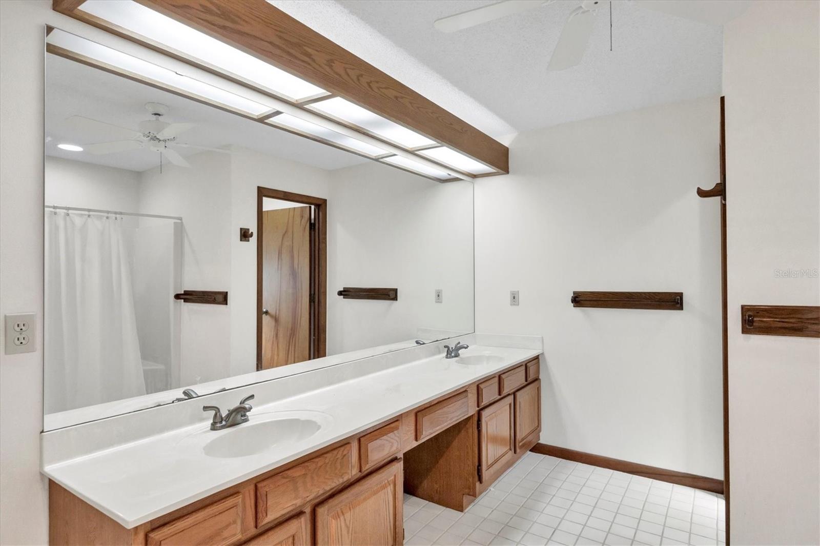 CHESTNUT CREEK ESTATES - Residential