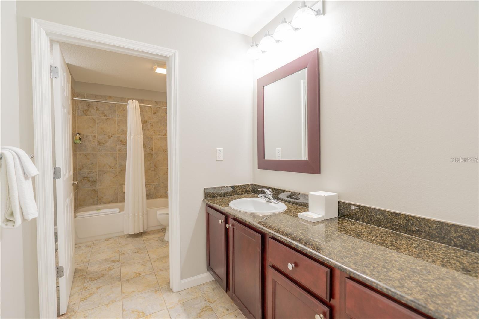 GROVE RESORT AND SPA HOTEL CONDO - Residential