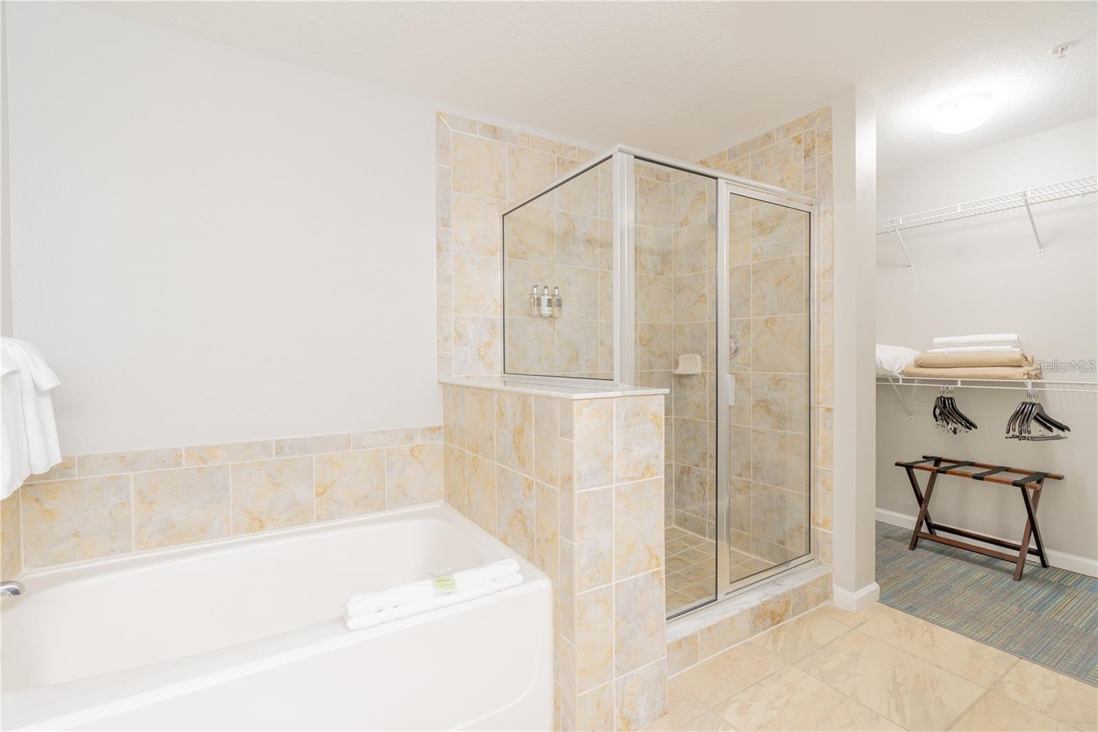 GROVE RESORT AND SPA HOTEL CONDO - Residential