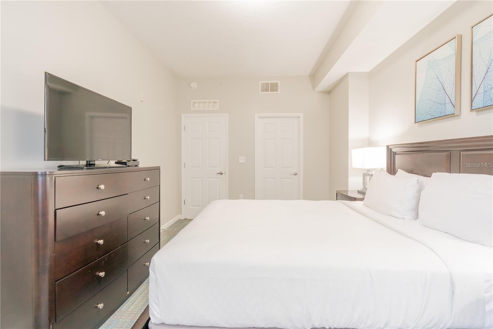 GROVE RESORT AND SPA HOTEL CONDO - Residential