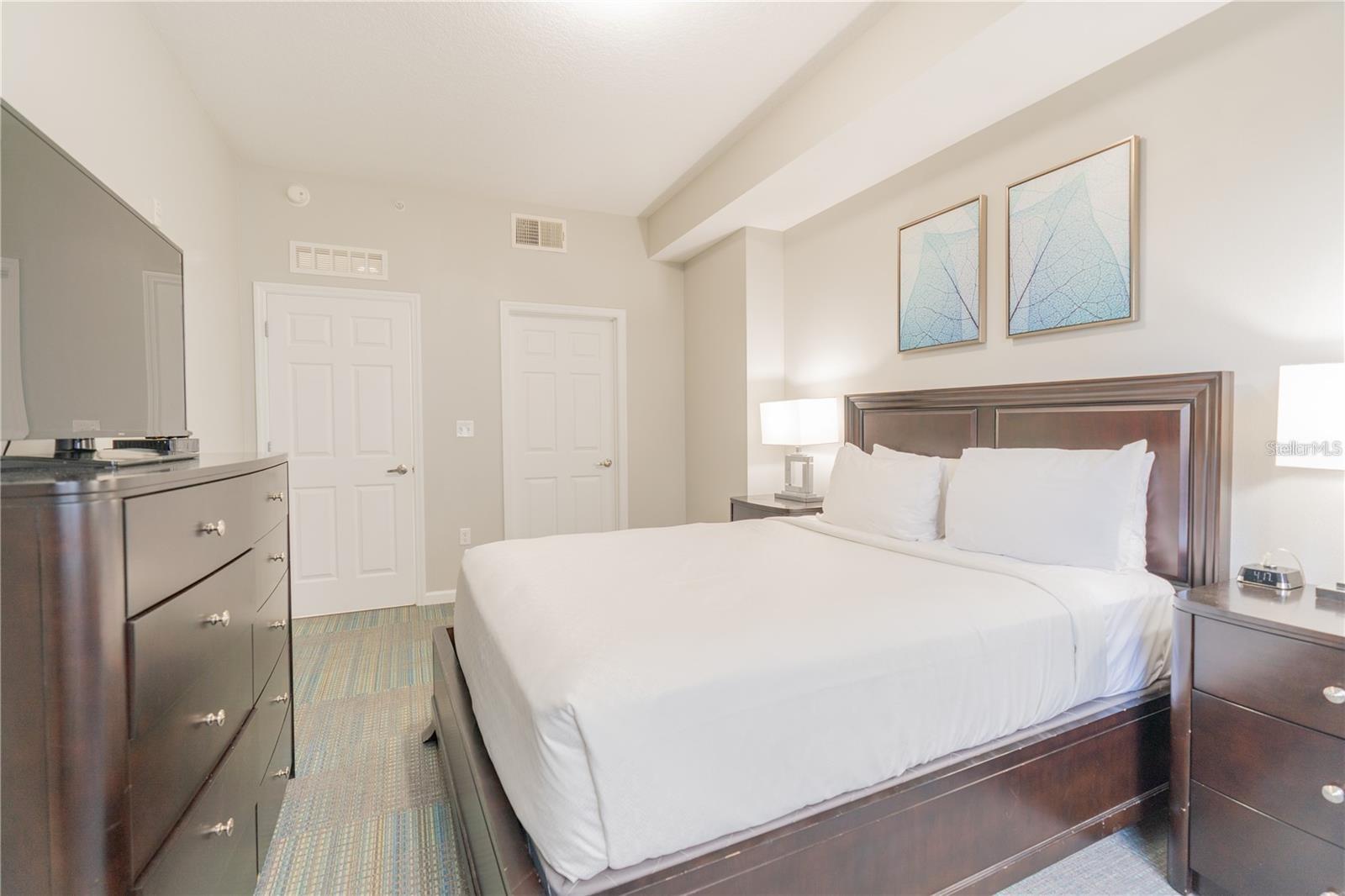 GROVE RESORT AND SPA HOTEL CONDO - Residential