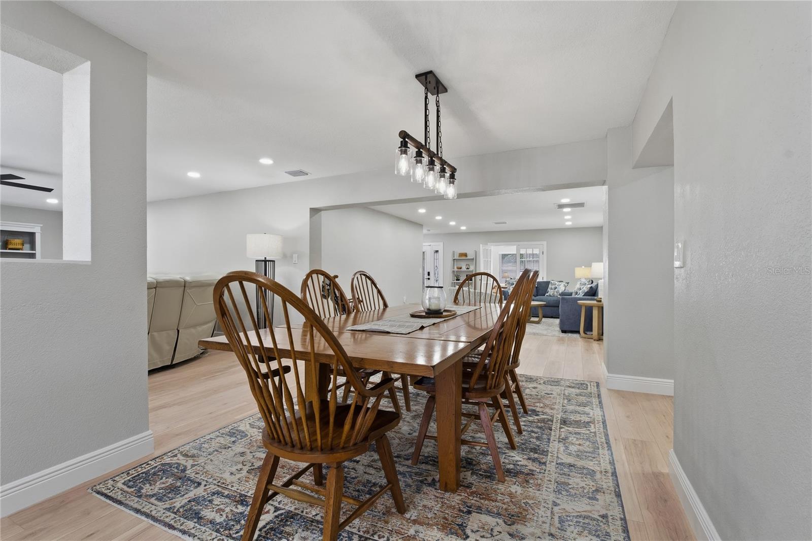 BAYWOOD VILLAGE SEC 2 - Residential