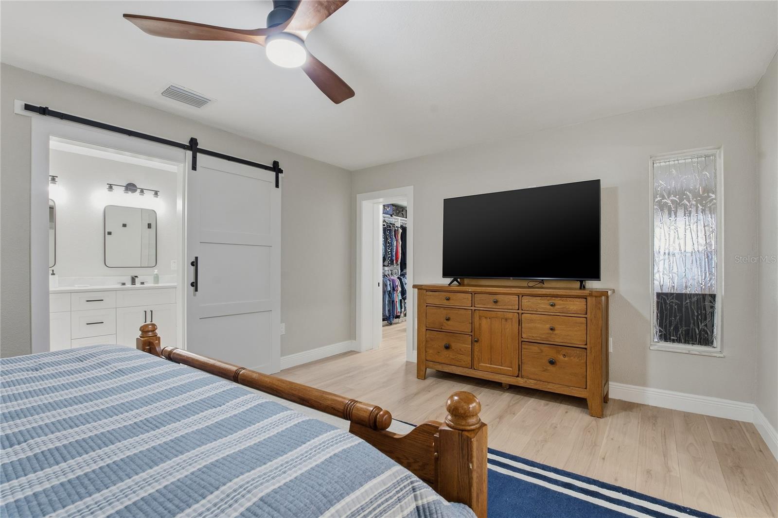 BAYWOOD VILLAGE SEC 2 - Residential